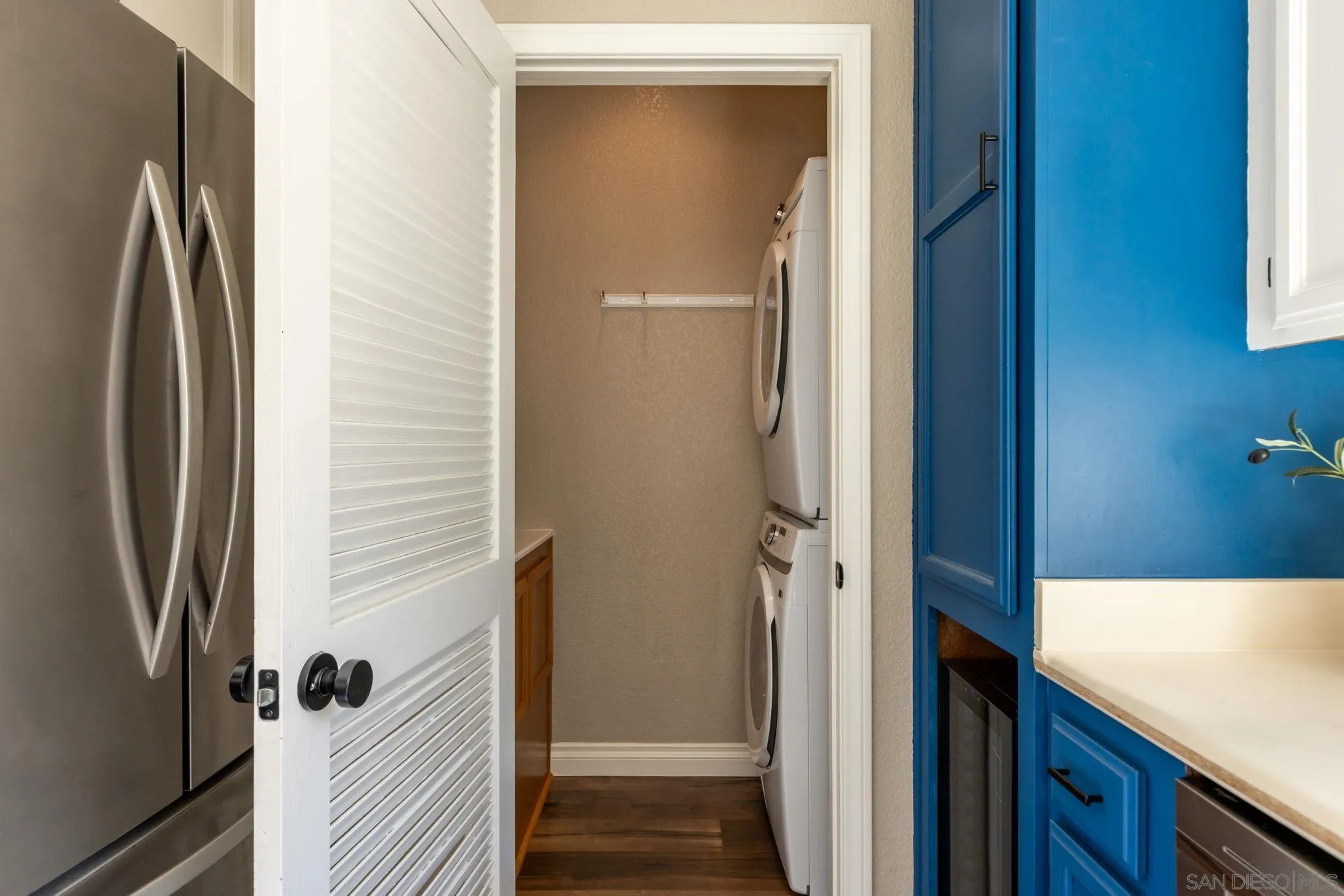 4064 Front Street, Unit 2 San Diego, CA 92103 - Photo 13 of 25