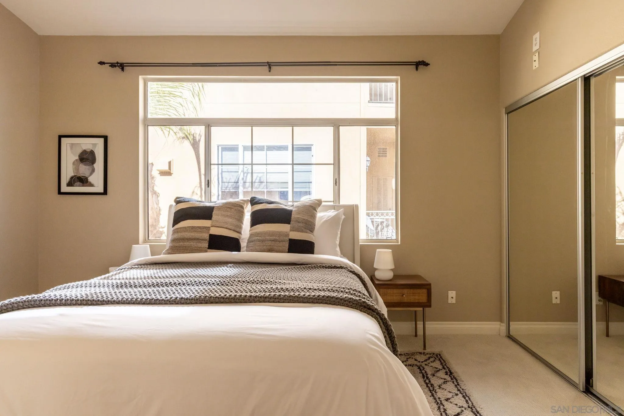 4064 Front Street, Unit 2 San Diego, CA 92103 - Photo 18 of 25