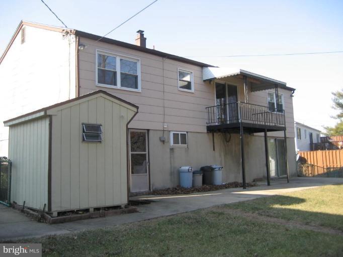 1513 National Road Rosedale, MD 21237 - Photo 5 of 14 Exterior (Rear)