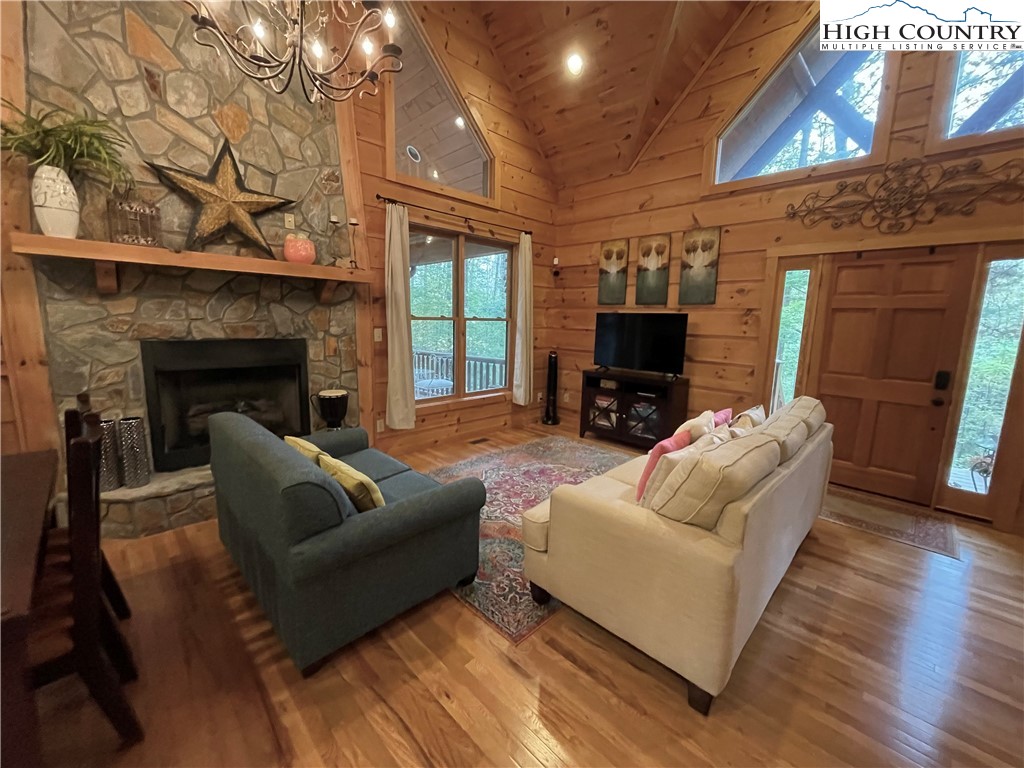 532 Woodland Ridge Lansing, NC 28643 - Photo 12 of 33 Gallery Image 12