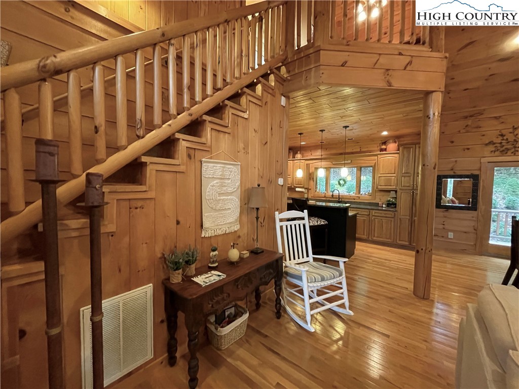 532 Woodland Ridge Lansing, NC 28643 - Photo 17 of 33 Gallery Image 17