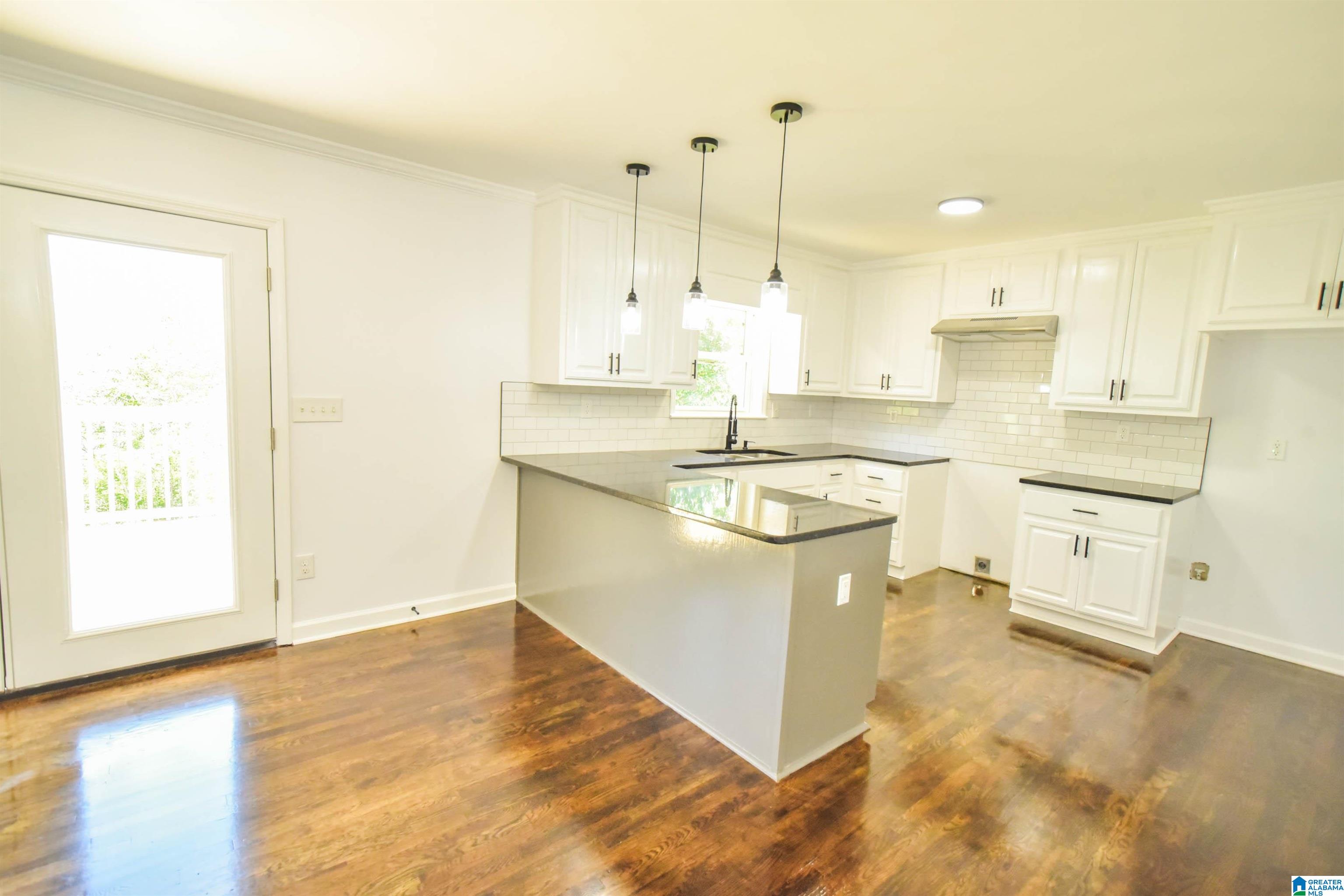 529 6th Court Pleasant Grove, AL 35127 - Photo 13 of 54