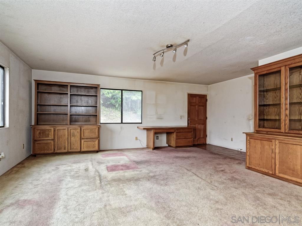 1365 Ryan Ridge Road El Cajon, CA 92021 - Photo 18 of 25