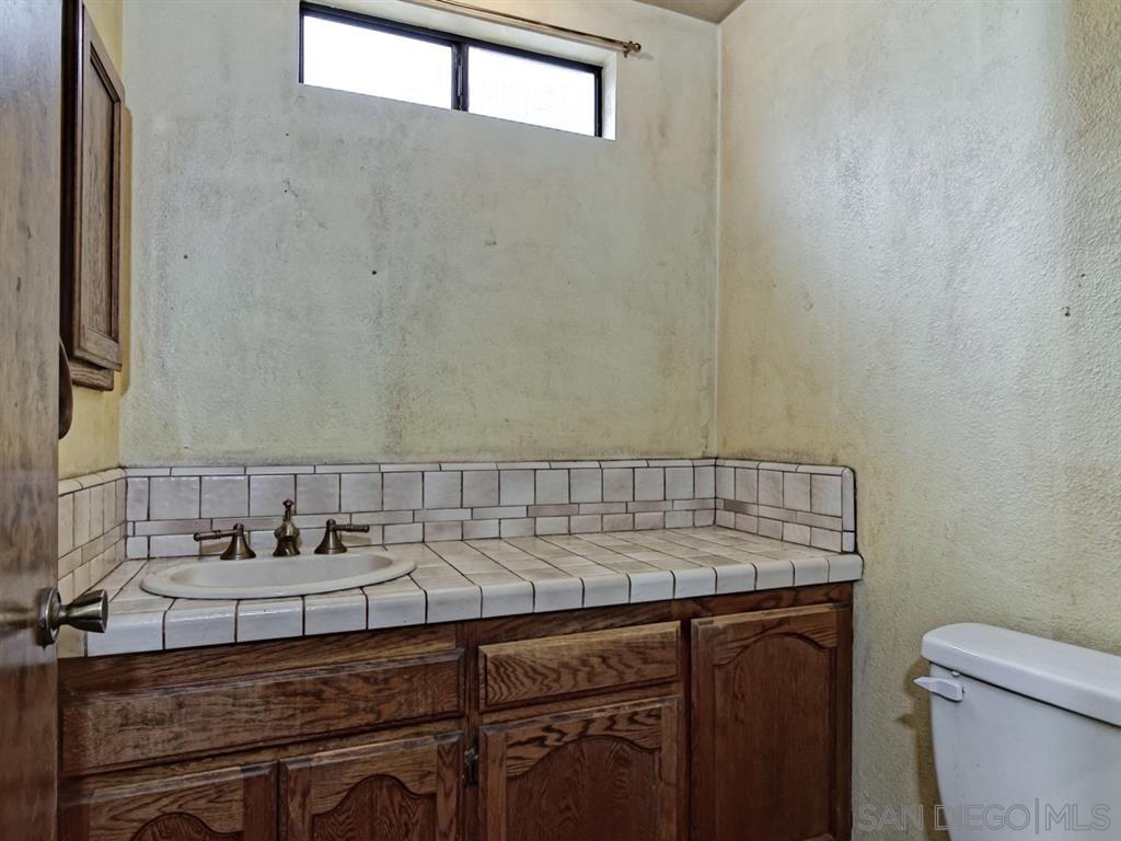 1365 Ryan Ridge Road El Cajon, CA 92021 - Photo 19 of 25