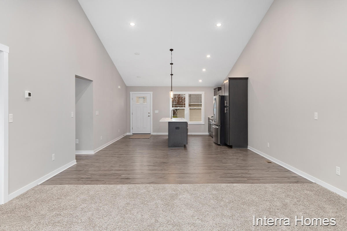 3027 Raspberry Lane, Unit 56 Holland, MI 49424 - Photo 5 of 11 IMG_1002