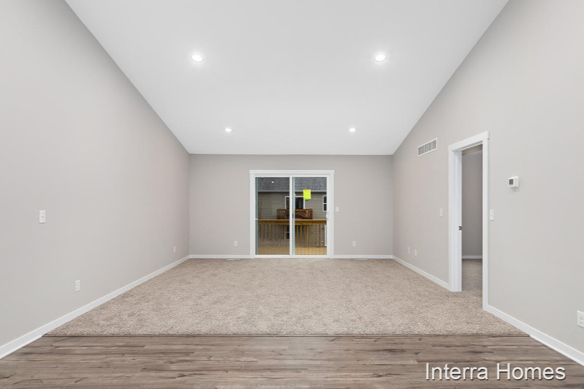3027 Raspberry Lane, Unit 56 Holland, MI 49424 - Photo 6 of 11 IMG_1001