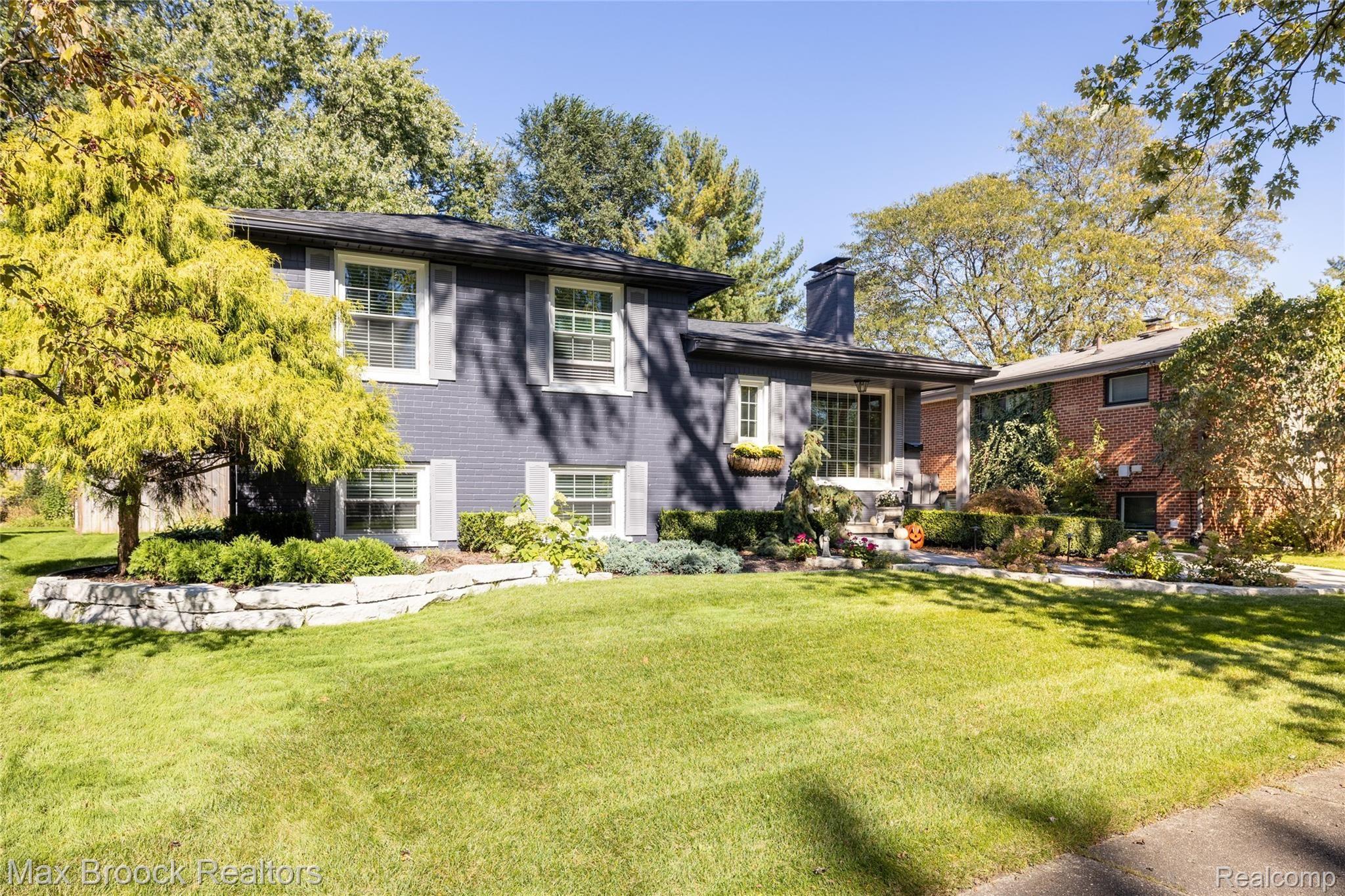 4112 Highfield Road Royal Oak, MI 48073 - Photo 30 of 30 2E2A6354-HDR.jpg