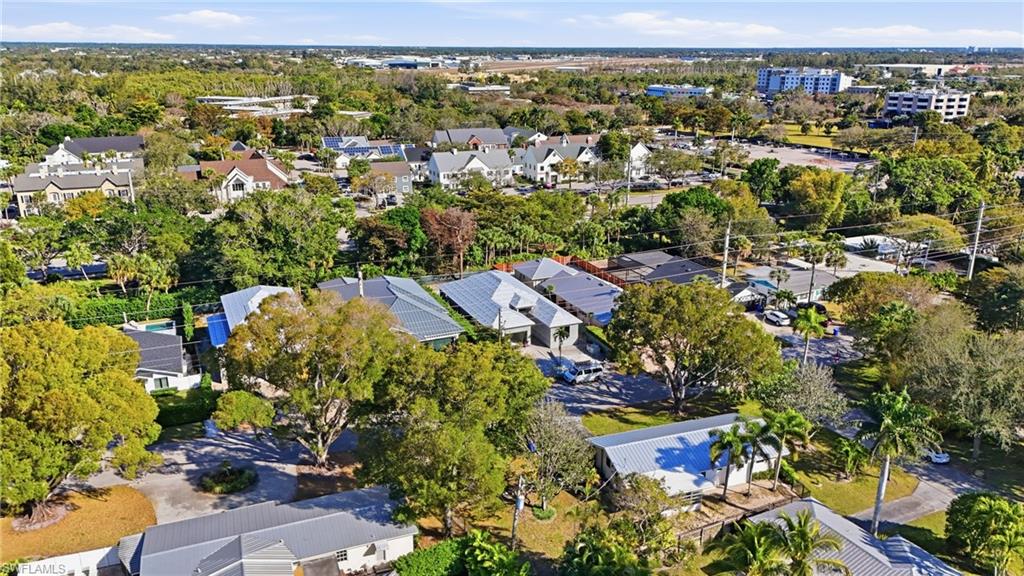 1050 13th Street North Naples, FL 34102 - Photo 9 of 11