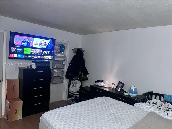 $1,750 | 7220 Northwest 179th Street, Unit 206, Hialeah, FL 33015