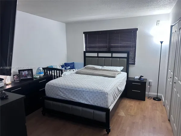 $1,750 | 7220 Northwest 179th Street, Unit 206, Hialeah, FL 33015