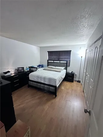 $1,750 | 7220 Northwest 179th Street, Unit 206, Hialeah, FL 33015