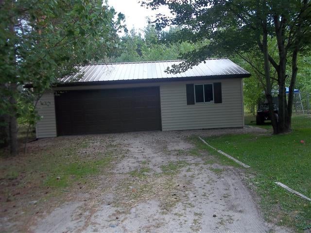 15871 Hebron Mail Route Cheboygan, MI 49721 - Photo 9 of 23 Gallery Image 9