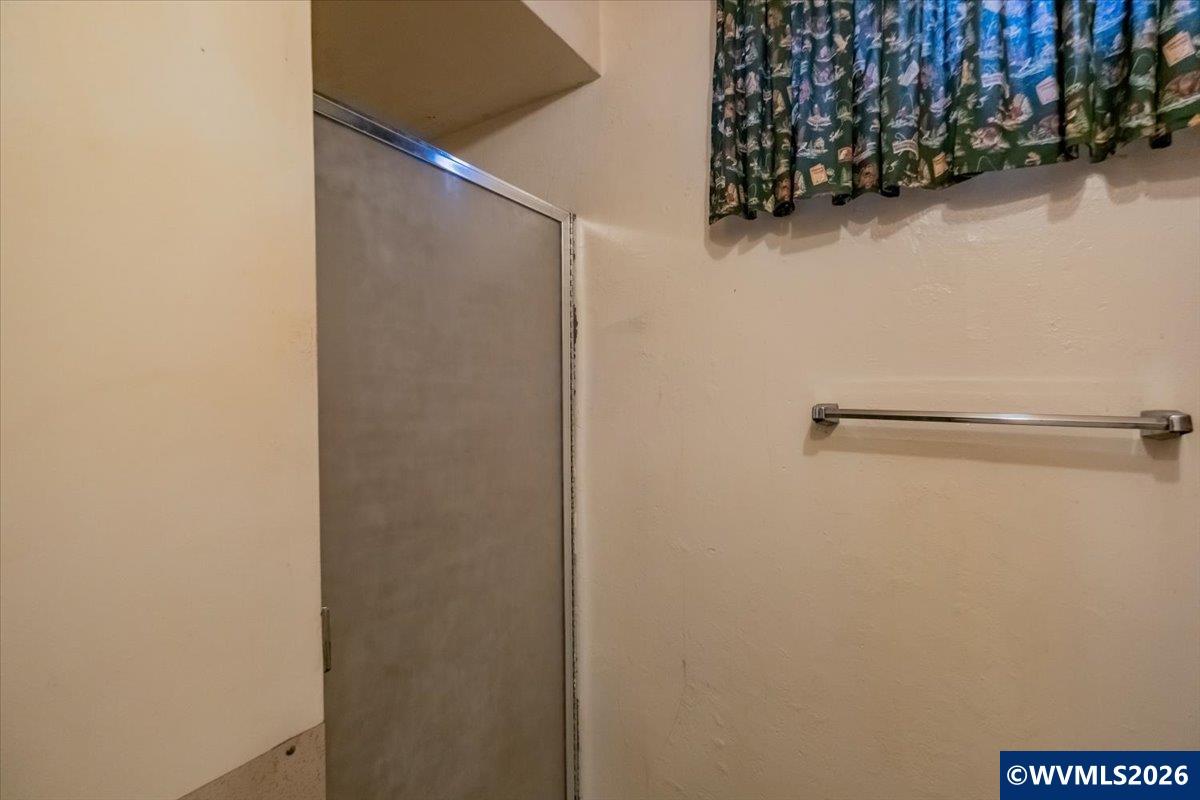 18441 Southeast Clinton Street Gresham, OR 97030 - Photo 37 of 47