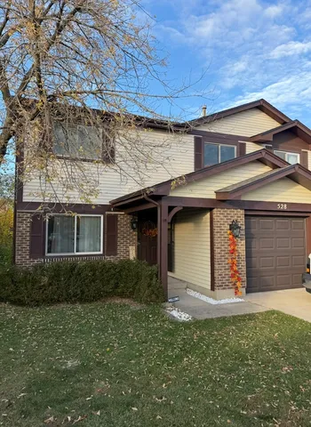 $365,000 | 528 Surf Court, Wheeling, IL 60090