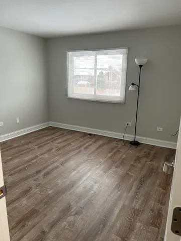 $365,000 | 528 Surf Court, Wheeling, IL 60090