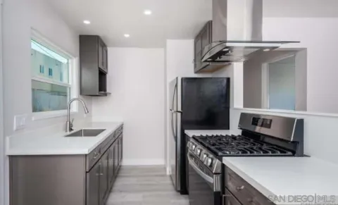 $1,475,000 | 110 East 5th Street, National City, CA 91950