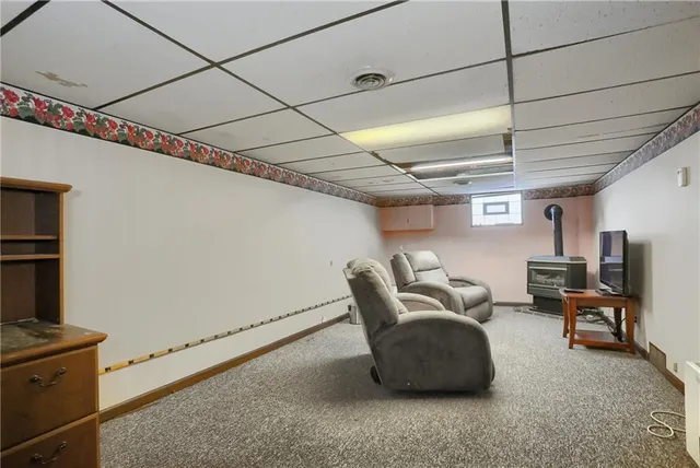 $165,000 | 904 Sunset Boulevard, Ellwood City, PA 16117