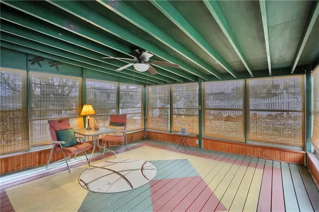 $165,000 | 904 Sunset Boulevard, Ellwood City, PA 16117