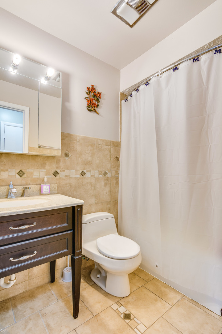 25 East Palatine Road, Unit 101 Arlington Heights, IL 60004 - Photo 16 of 30