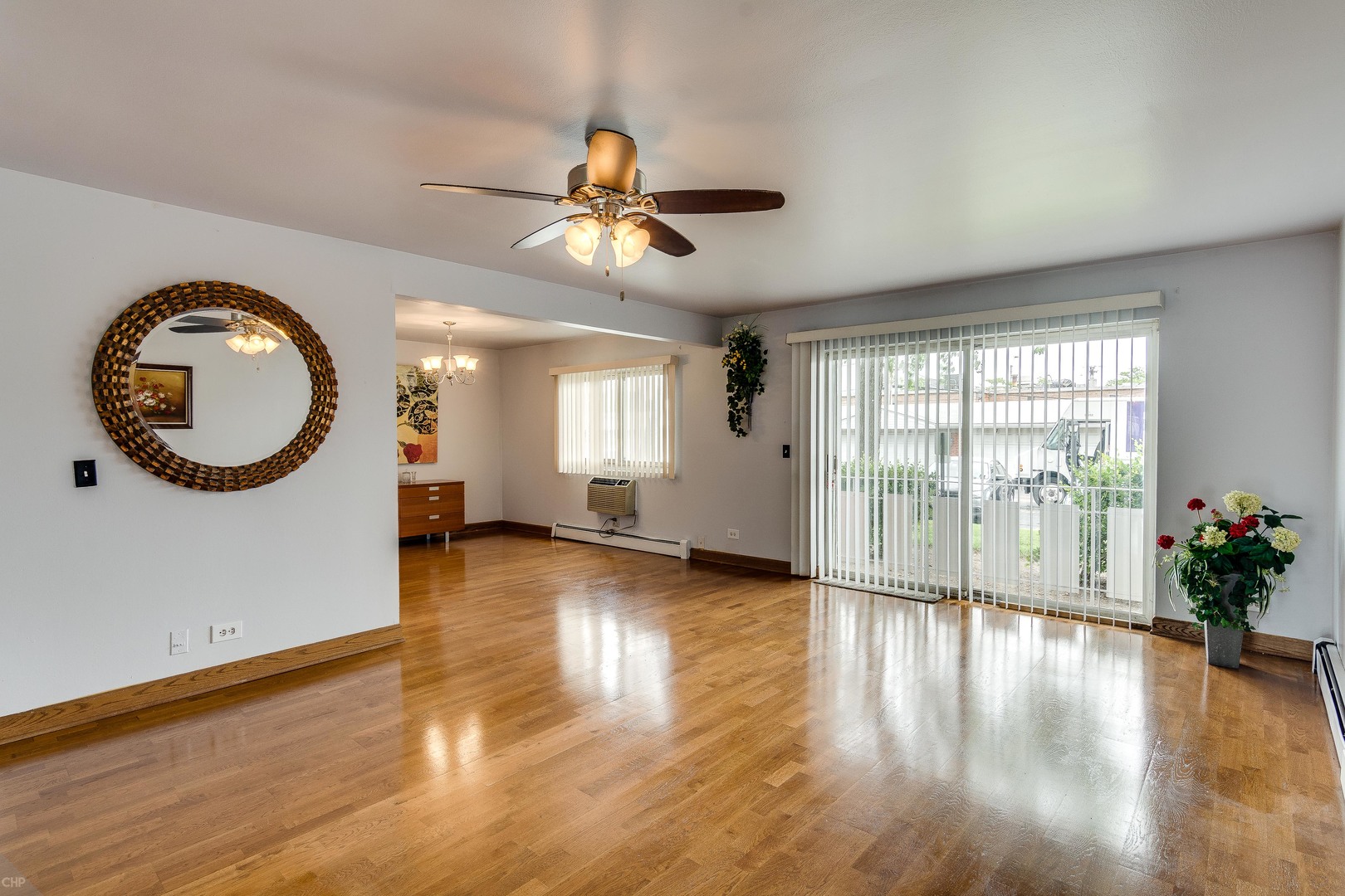 25 East Palatine Road, Unit 101 Arlington Heights, IL 60004 - Photo 5 of 30