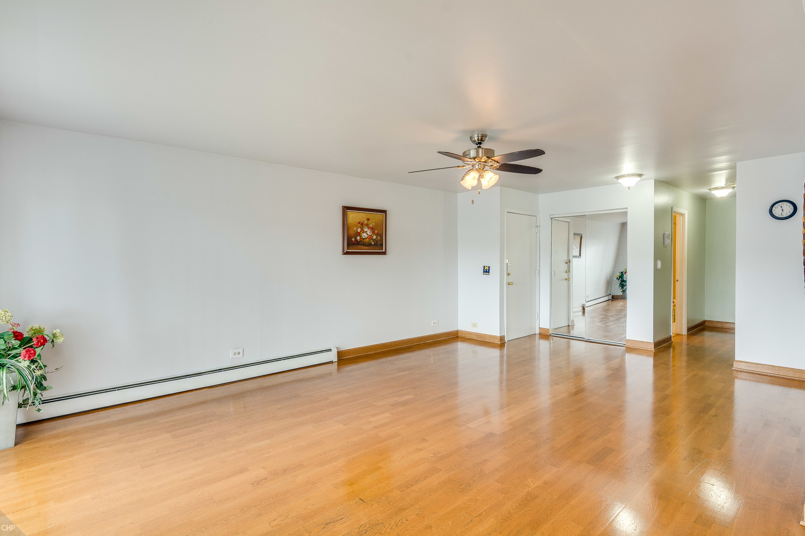25 East Palatine Road, Unit 101 Arlington Heights, IL 60004 - Photo 7 of 30