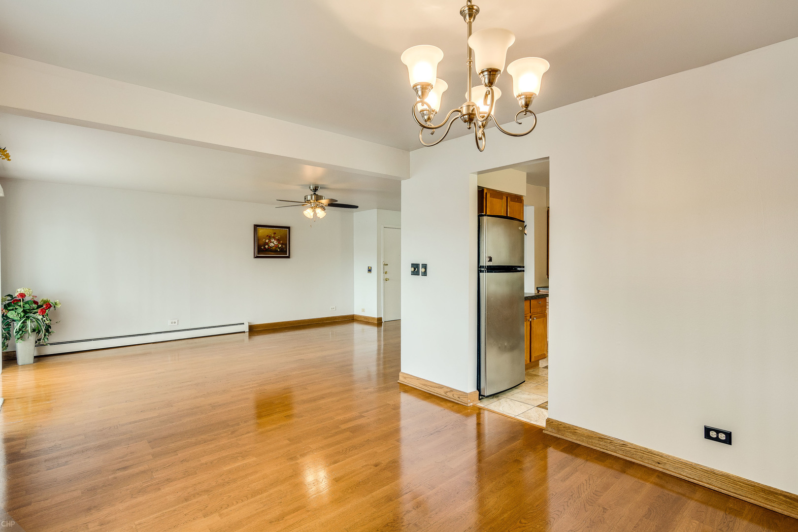 25 East Palatine Road, Unit 101 Arlington Heights, IL 60004 - Photo 10 of 30