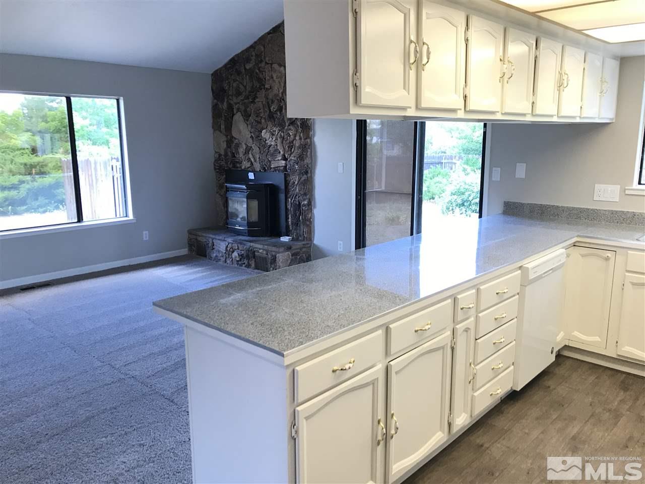 2725 Valley View Drive Reno, NV 89506 - Photo 10 of 22 Photo 10