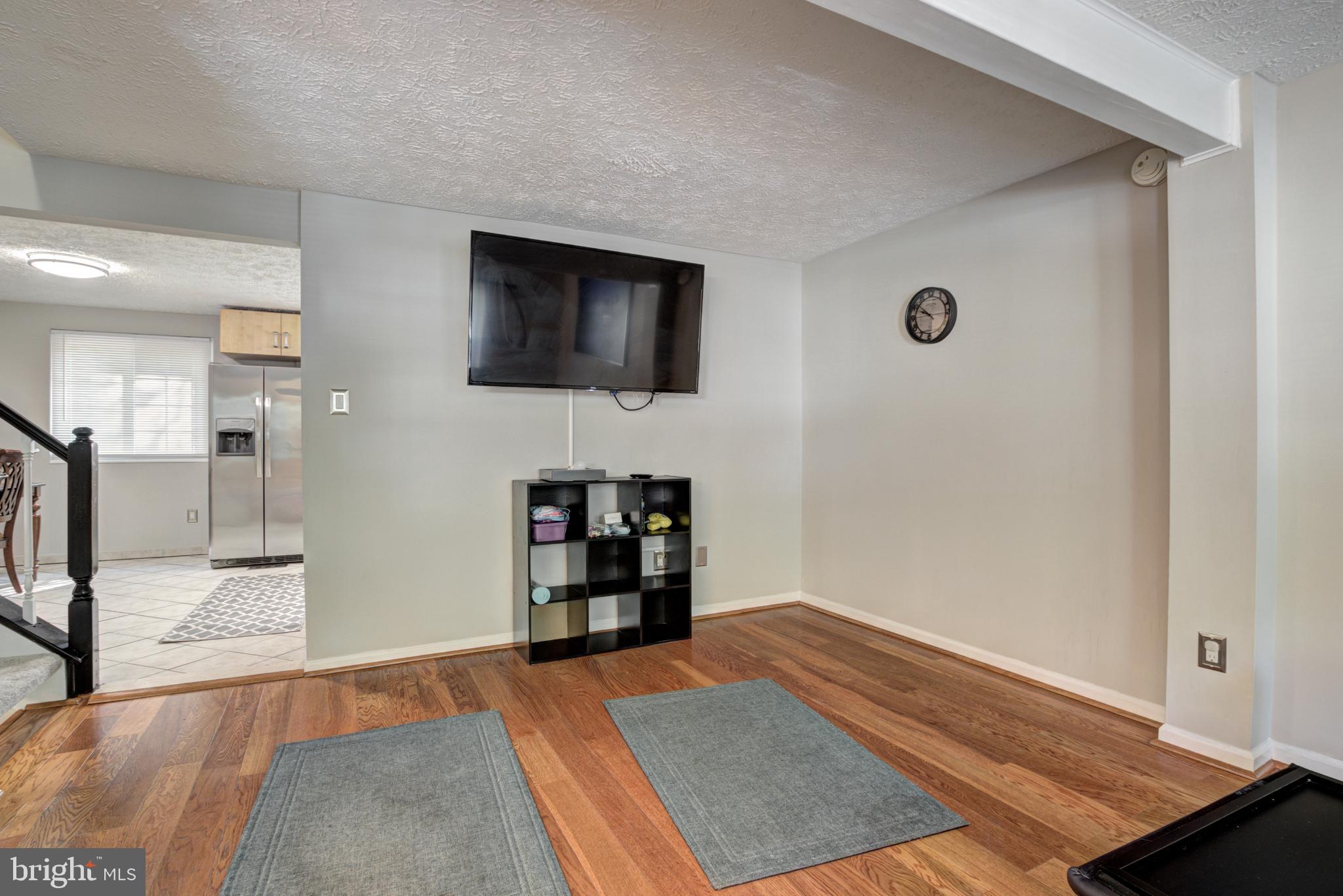 7567 Aspenpark Road Lorton, VA 22079 - Photo 11 of 32 Gallery Image 11