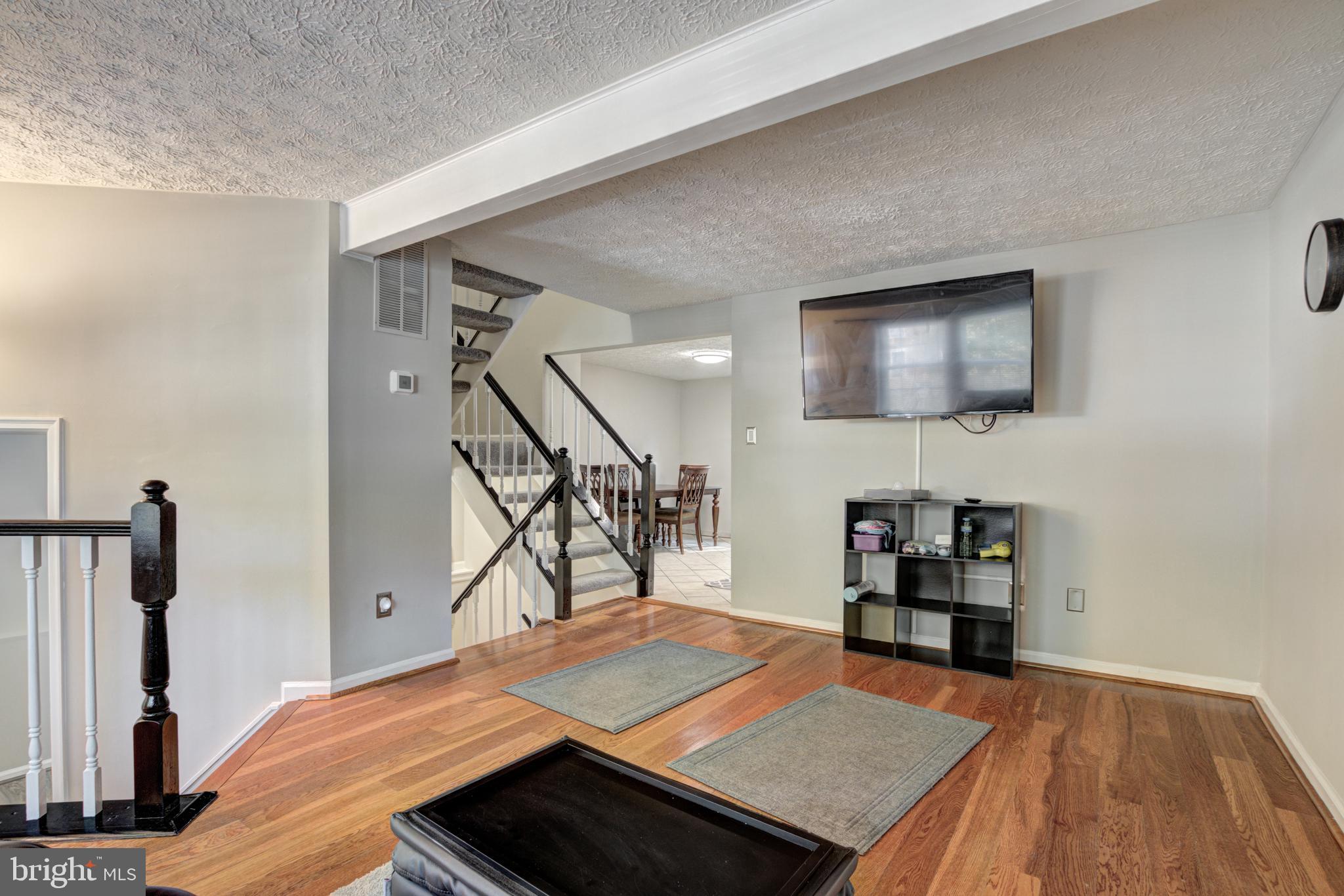 7567 Aspenpark Road Lorton, VA 22079 - Photo 12 of 32 Gallery Image 12