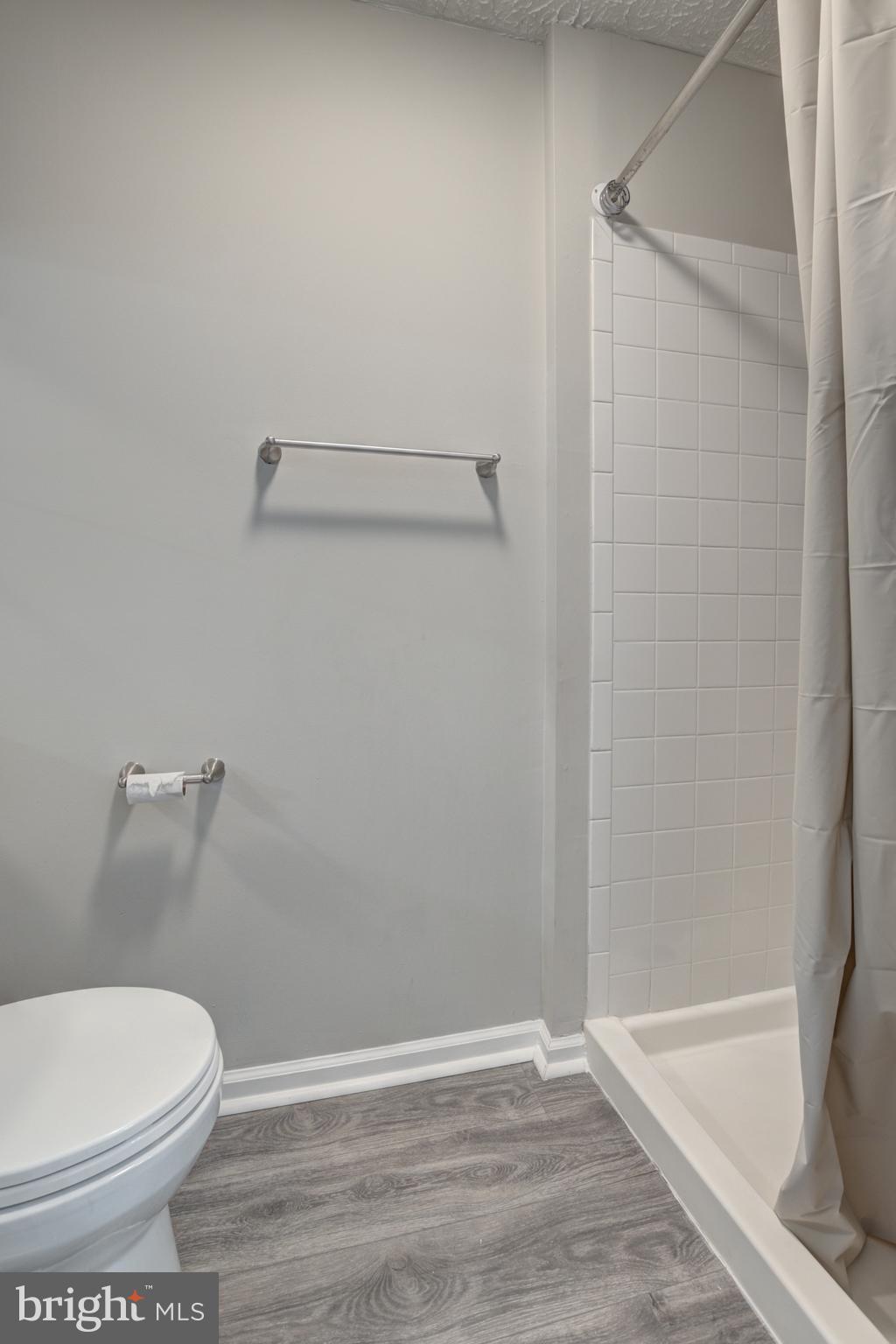 7567 Aspenpark Road Lorton, VA 22079 - Photo 21 of 32 Gallery Image 21