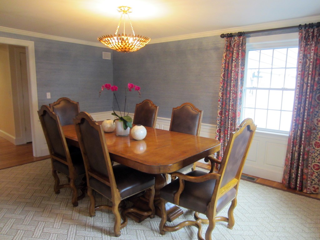 34 Oxford Road Wellesley, MA 02481 - Photo 3 of 14 a view of a dining room with furniture and wooden floor