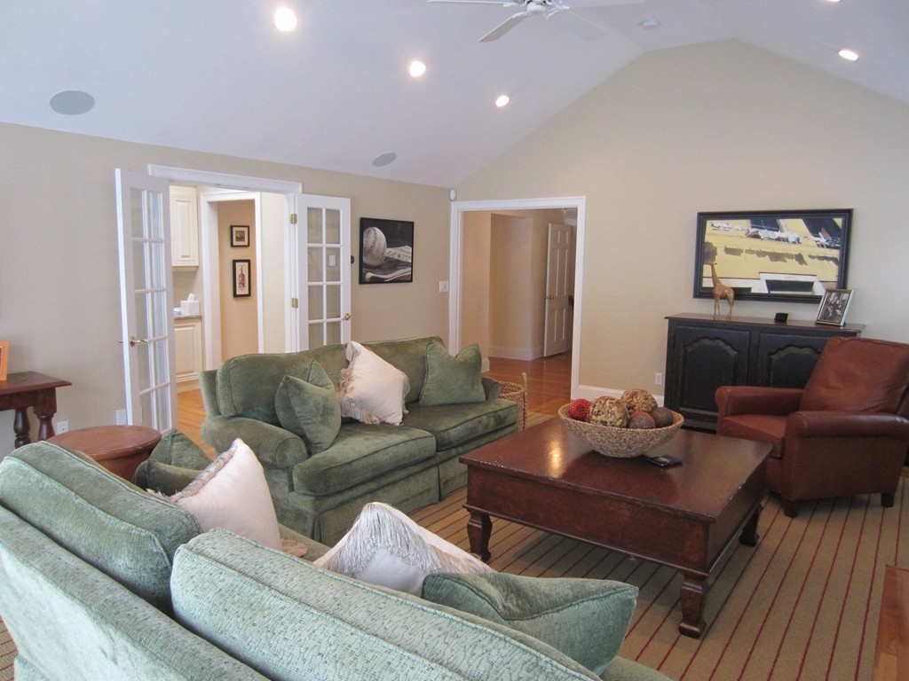 34 Oxford Road Wellesley, MA 02481 - Photo 7 of 14 a living room with furniture and wooden floor