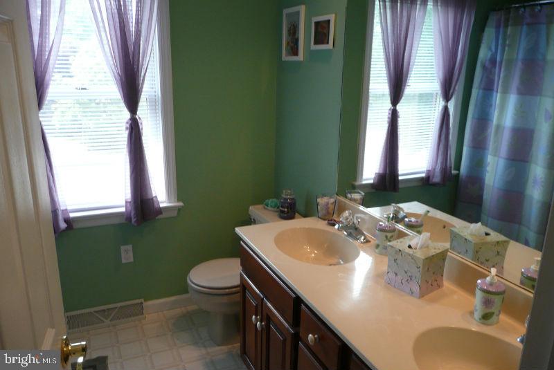 109 Chelsea Loop Lancaster, PA 17602 - Photo 17 of 42 Gallery Image 17