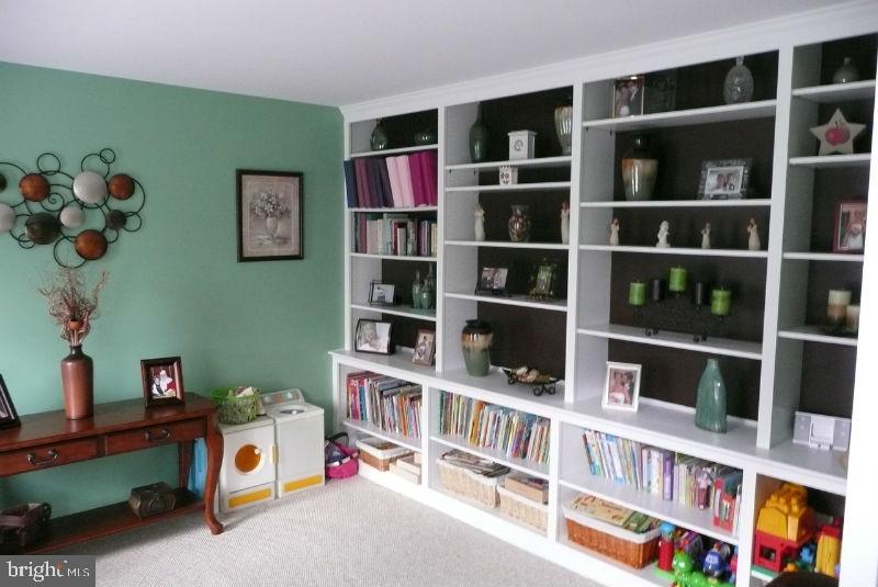 109 Chelsea Loop Lancaster, PA 17602 - Photo 24 of 42 Gallery Image 24