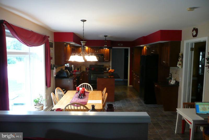 109 Chelsea Loop Lancaster, PA 17602 - Photo 34 of 42 Gallery Image 34
