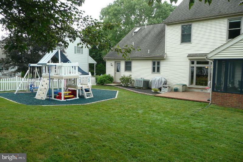 109 Chelsea Loop Lancaster, PA 17602 - Photo 7 of 42 Gallery Image 7
