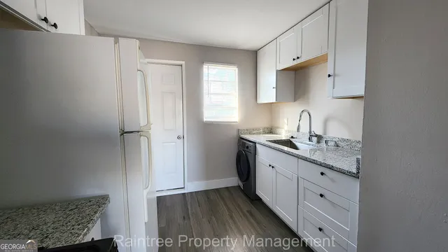 $1,300 | 20 Griffin Street Northwest, Unit 12, Atlanta, GA 30314