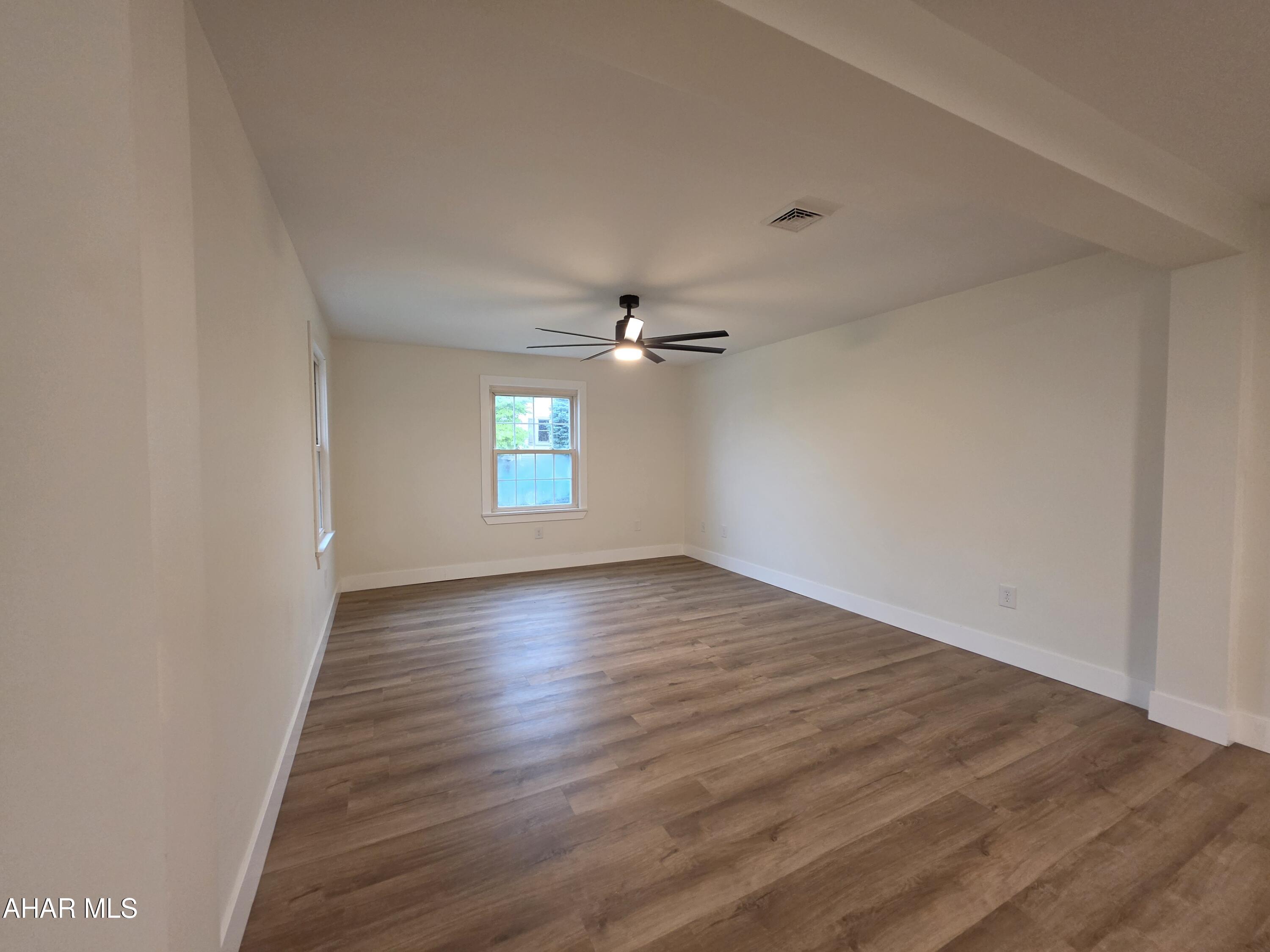 717 Harding Street Roaring Spring, PA 16673 - Photo 7 of 35 Gallery Image 7