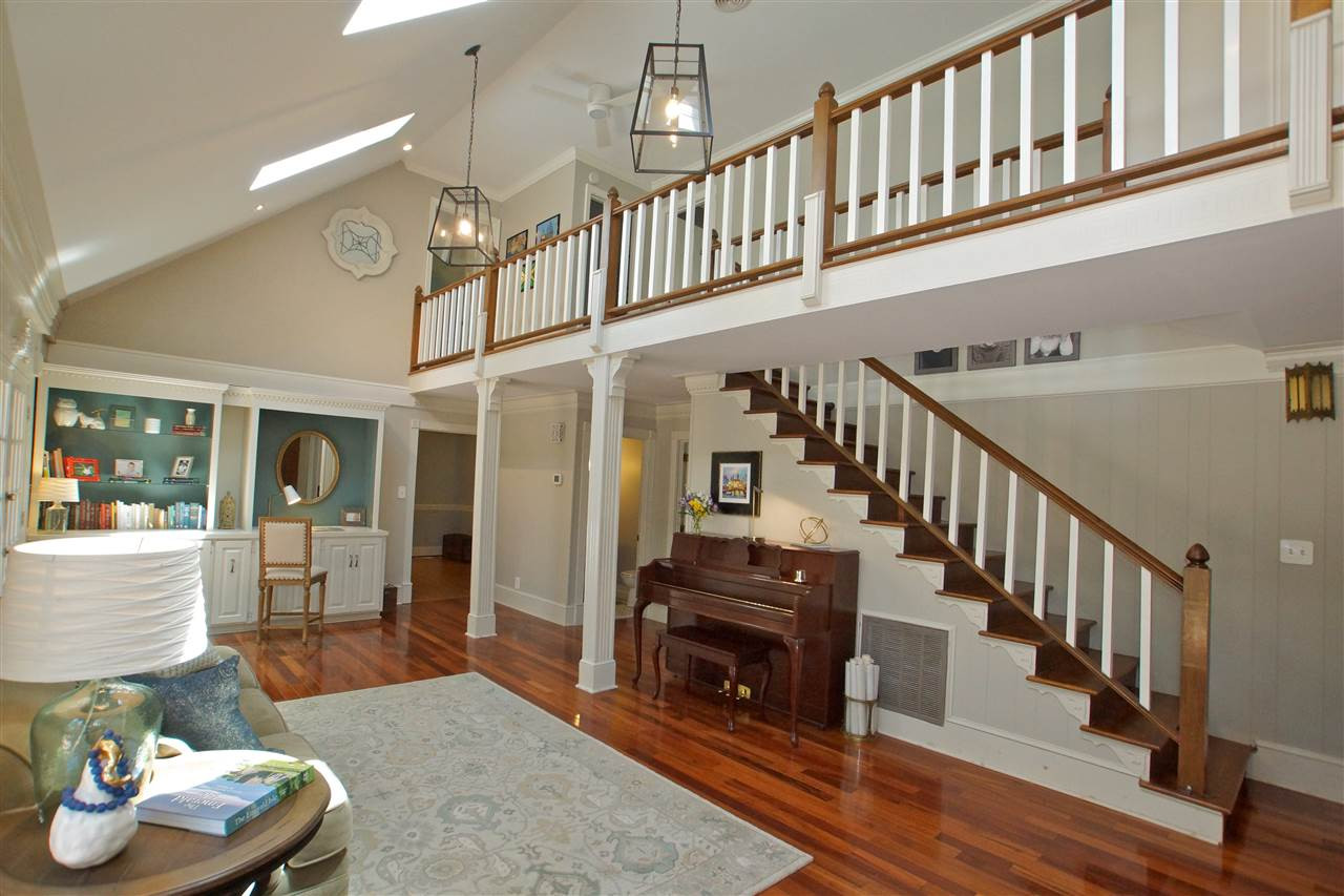 8012 Hollander Place Raleigh, NC 27606 - Photo 6 of 25 Photo 6
