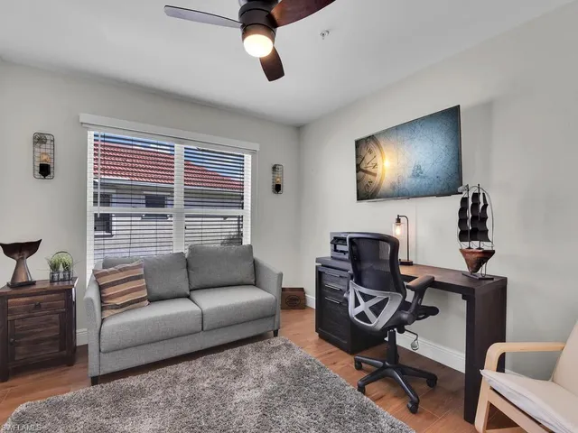 $5,400 | 5045 Cedar Springs Drive, Unit 204, Naples, FL 34110