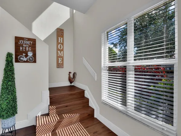 $5,400 | 5045 Cedar Springs Drive, Unit 204, Naples, FL 34110