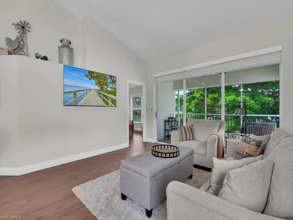 $5,400 | 5045 Cedar Springs Drive, Unit 204, Naples, FL 34110