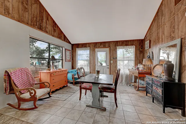 $777,019 | 3136 Bolton Road, Marion, TX 78124