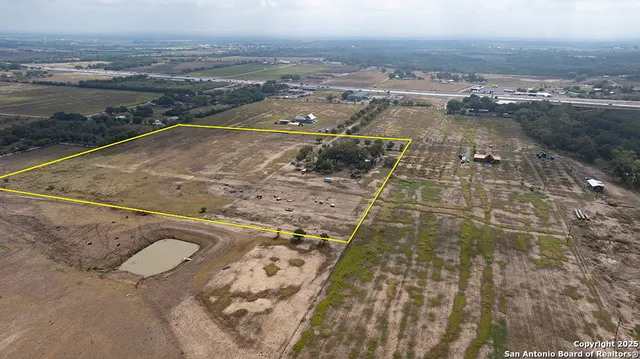 $777,019 | 3136 Bolton Road, Marion, TX 78124