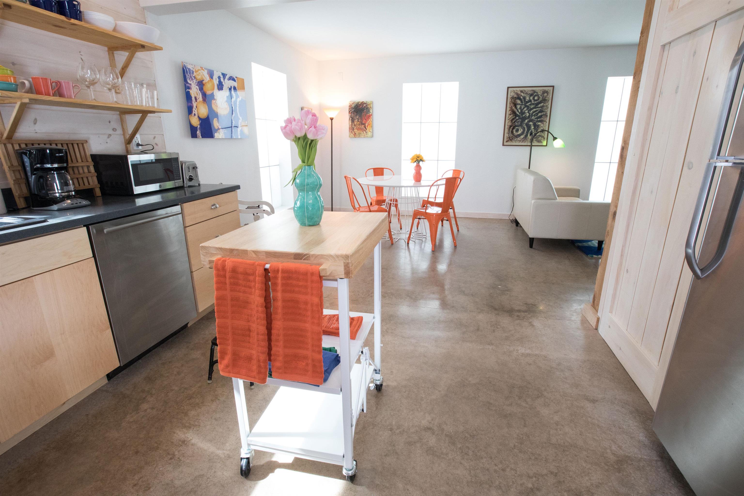 50 Patchen Road South Burlington, VT 05403 - Photo 4 of 29 Gallery Image 4