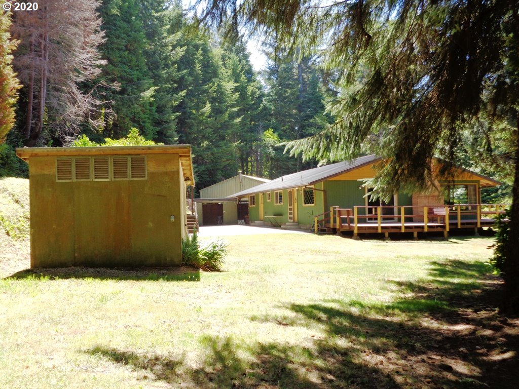 93855 Johnell Road North Bend, OR 97459 - Photo 24 of 32 Gallery Image 24