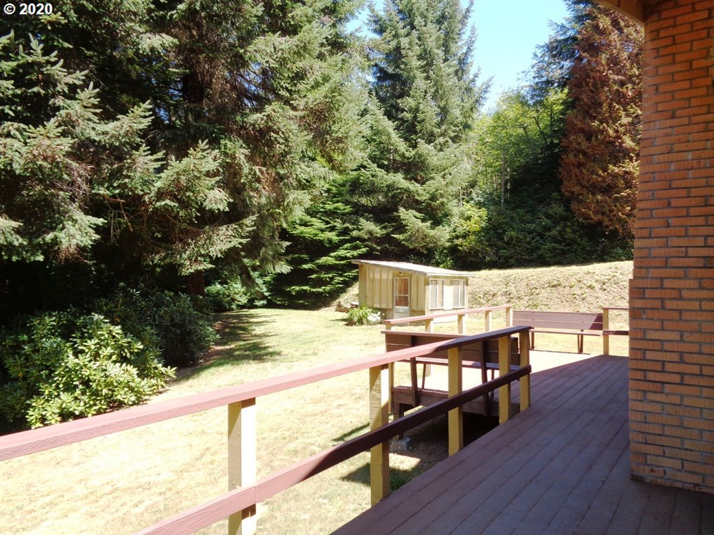 93855 Johnell Road North Bend, OR 97459 - Photo 29 of 32 Gallery Image 29