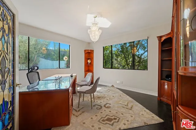 $25,000 | 15656 Crownridge Place, Sherman Oaks, CA 91403