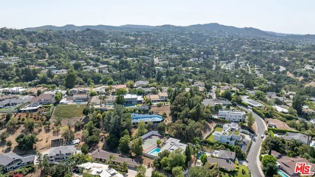 $25,000 | 15656 Crownridge Place, Sherman Oaks, CA 91403