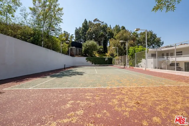 $25,000 | 15656 Crownridge Place, Sherman Oaks, CA 91403